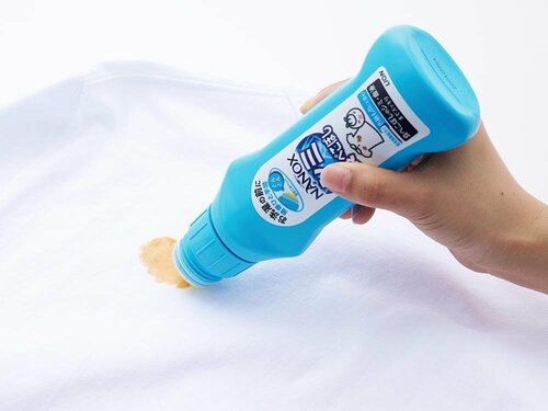 選び方2:スプレータイプかスティック式か 襟袖汚れ洗剤おすすめ イメージ
