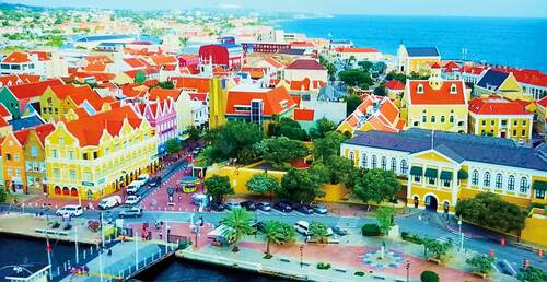 【ディスプレイ】赤や緑などの発色はいいが輝度感はあと一歩 小型ノートPCおすすめ イメージ2