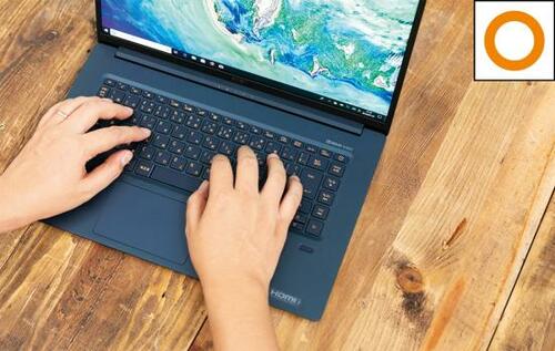 軽さとバッテリー稼働時間10時間で出先での心強い相棒になる1台！ イメージ