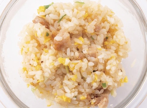 減塩レトルト食品おすすめ 味の素 白チャーハン イメージ2
