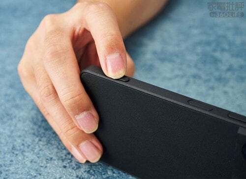 押しやすい位置に配置されている！ ハイエンドスマホおすすめ イメージ