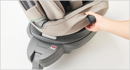 手が入りやすくスムーズに回せる チャイルドシートおすすめ イメージ