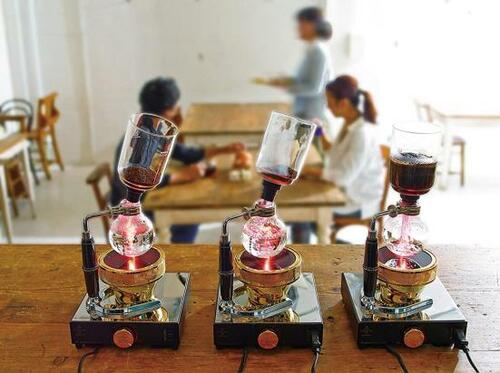 抽出過程も楽しみたい人へ ハリオ「テクニカ」 イメージ2