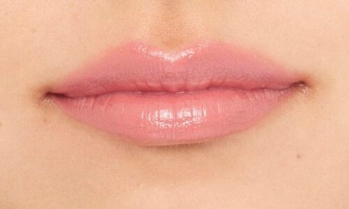 自然なラインでふっくら立体的に リップライナー おすすめ イメージ2