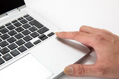 セキュリティ：指紋認証リーダーも搭載 イメージ