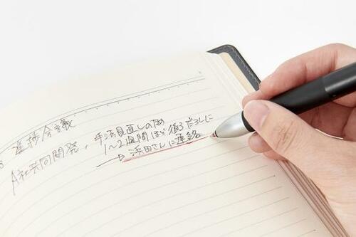 多色ペンの弱点を完全にクリアした奇跡の一本！ イメージ2