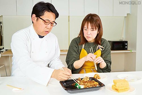 中身がぎゅっと詰まっています ロピアの牛すき焼き重と鰻の姿寿司を食レポおすすめ イメージ2