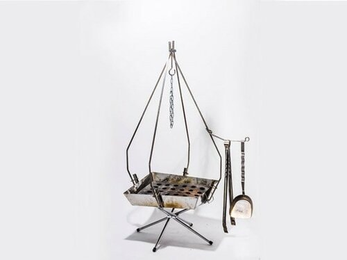 ①焚き火はもちろんBBQも ダッチ料理もできるファイヤグリル イメージ2