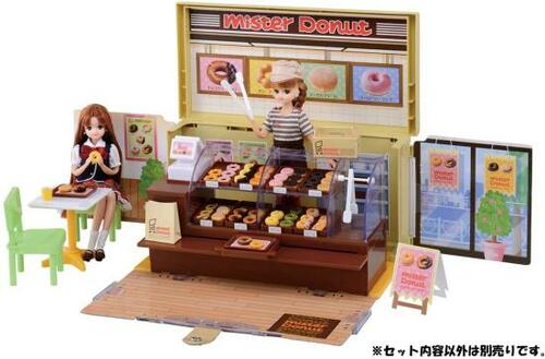 【コラボアイテム】人気の「リカちゃん×ミスドグッズ」はこちら