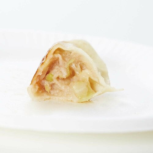 15位:【大阪府】ジューシーでご飯が進む「美食点心ぎょうざ館」 餃子おすすめ イメージ2