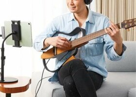 独学でギターをはじめる！「iPad＋ギター」のおすすめアイテム6選｜『家電批評』が紹介
