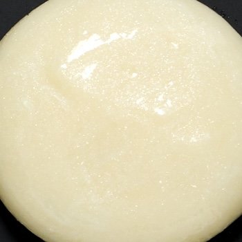 保湿力:乾燥を防ぎうるおい感とツヤが長続き リップバームおすすめ イメージ