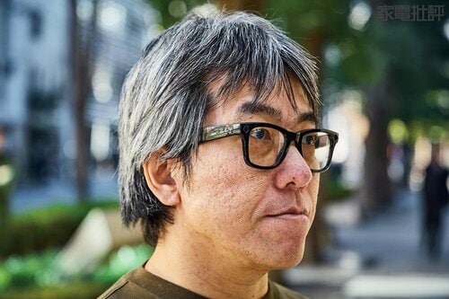 見た目はほぼ “普通のメガネ” スマートグラスおすすめ イメージ