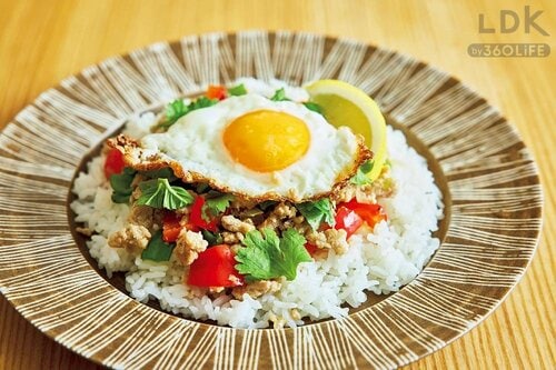 硬水のみで炊くとガパオやカレーに合う味に カルシウムパウダーおすすめ イメージ