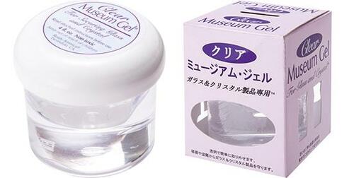 地震からガラスも守る! 転倒防止粘着ジェル イメージ