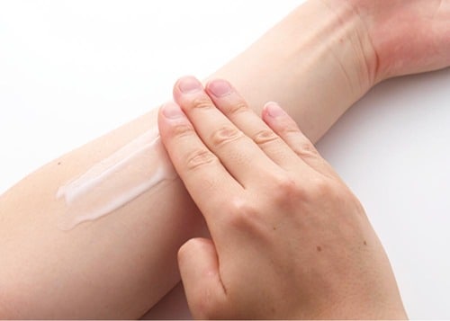 「ベタつかない」「軽い」と好評 LDK the Beauty Menメンズコスメ大賞2025おすすめ イメージ