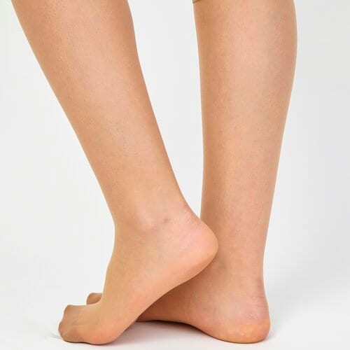 ファンデ効果 膝下丈ストッキングおすすめ イメージ