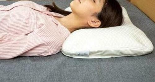 フィット感がすごい！ ニトリ「高さが10ヵ所調整できる枕（パイプ）」 イメージ3