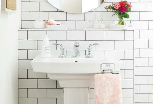 100均＆300均のアイテムで こんなに上品で華やかな雰囲気に！ イメージ