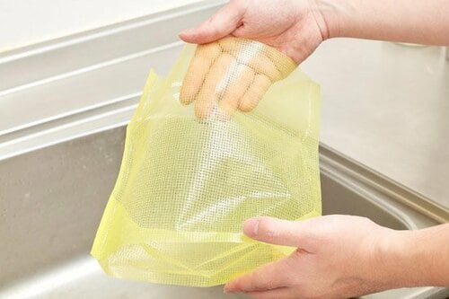 C評価: 全面ネットで生ゴミが丸見え……