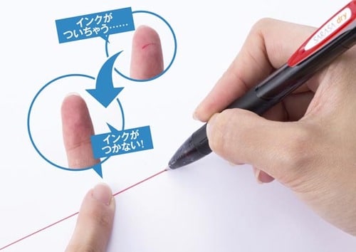 触れてもにじまない！ 重要書類向け超速乾ボールペン イメージ