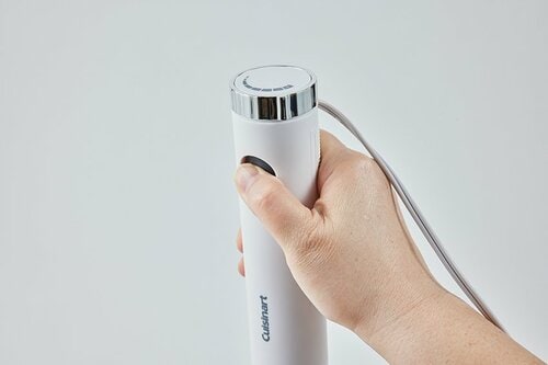 ワンボタンのスイッチが押しやすい ハンドブレンダーおすすめ イメージ