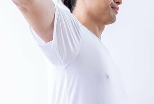 着心地 メンズ冷感インナーシャツおすすめ イメージ2