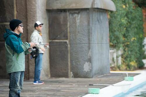 管理釣り場ってどんなところ? エリアトラウトロッドおすすめ イメージ