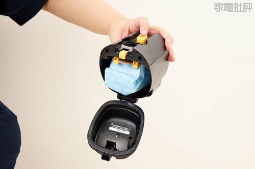 【紙パックの着脱】 紙パック式掃除機おすすめ イメージ2