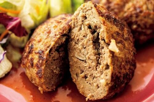 夕食のメインに！イオン「タスマニアビーフ100％ハンバーグ」 イメージ3