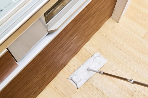フローリング用掃除シートは、ウェットとドライを使い分けて! フローリング用掃除シートおすすめ イメージ