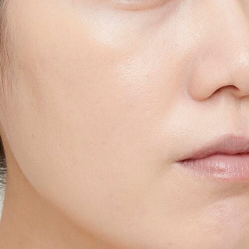 仕上がり: 肌アラのないツヤ美肌が手に入る メイクパフおすすめ イメージ