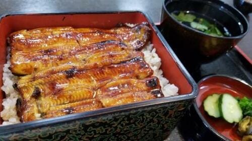 うな重はどこから食べる? 知っておきたいうなぎの食べ方マナー イメージ