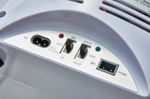 ⑥クルマでも家でも使える!冷温庫「BESTEK」