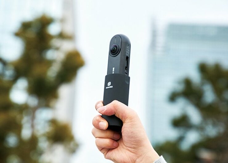 これは「いいね!」されるわ…SF動画が撮れる360度カメラがコレ