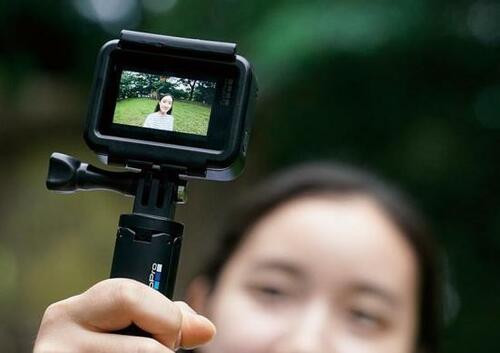 コスパ抜群の進化系動画入門セットがアツい イメージ