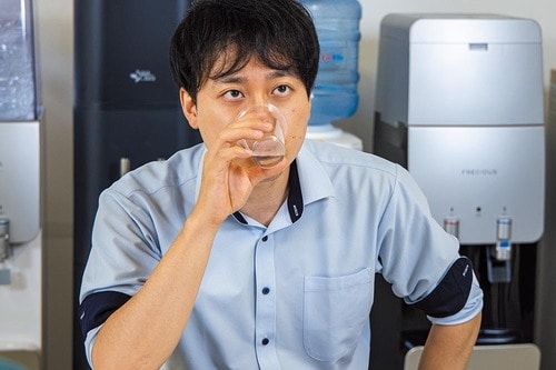 【水のおいしさ】天然水の旨みとスッキリ飲み口が高評価 イメージ