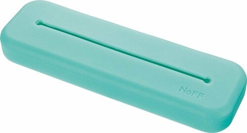 フタもファスナーもない サンスター文具「NoFFシリコン ペンケース」 イメージ