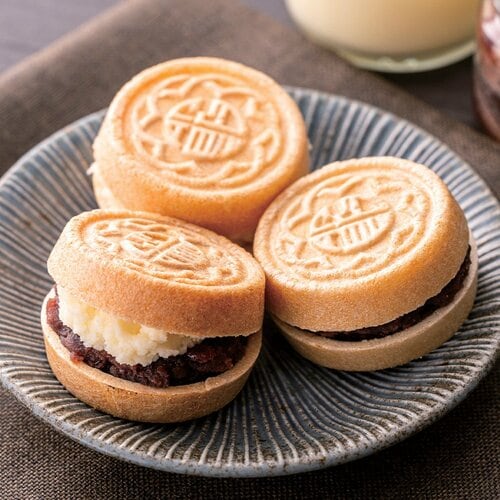 東京駅で買えるお土産おすすめ 京都祇園あのん あんぽーね(粒あん) 10枚入り イメージ