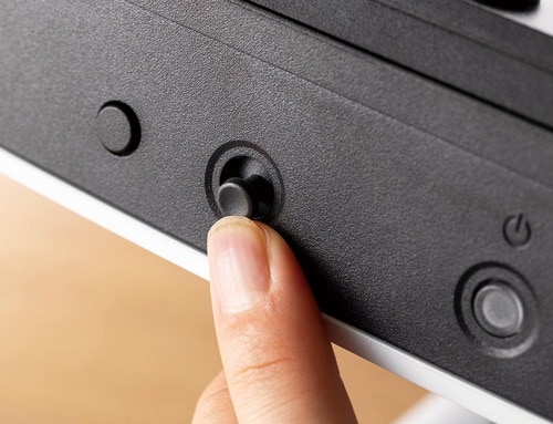 【使い勝手】底面のスティックで操作しやすい ゲーミングモニターおすすめ イメージ