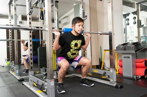 4位:UNDER ARMOUR「トライベース スライブ」 フィットネスシューズおすすめ イメージ2
