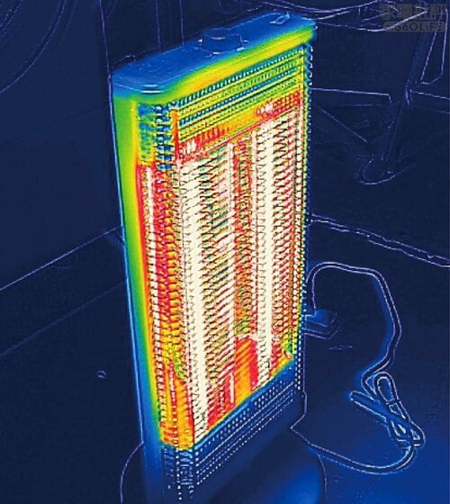 前面 電気ストーブ・遠赤外線ヒーターおすすめ イメージ
