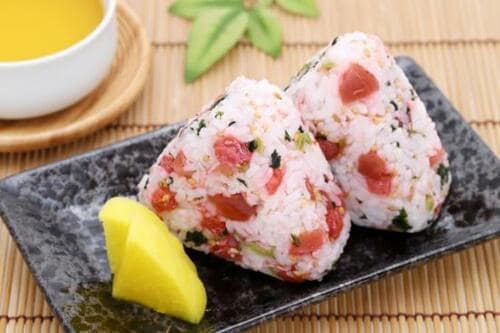 お弁当にも便利!おにぎりに合うふりかけも イメージ
