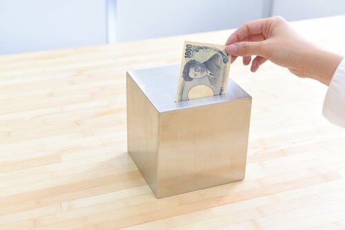 5位: 堅牢性ナンバーワン! Queen-b 簡単に開かない貯金箱 ステンレス イメージ2