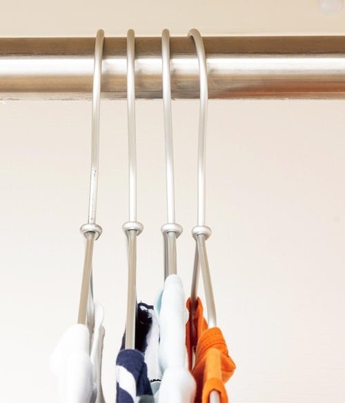 幅広&緩やかな角度なのでかけやすくて外しやすい! 無印良品のおすすめおすすめ イメージ