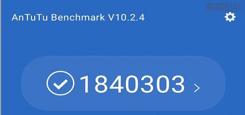 検証1:基本性能編 Android最高峰の映像品質と基本性能を搭載しています スマートフォンおすすめ イメージ2