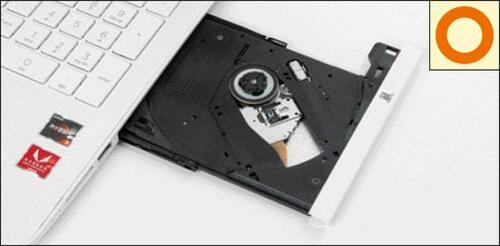 CD&DVDドライブ搭載で動画も音楽も楽しめる イメージ