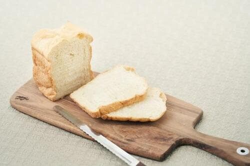 材料を入れるだけで絶品パンが完成！「PY-E632W」 イメージ2