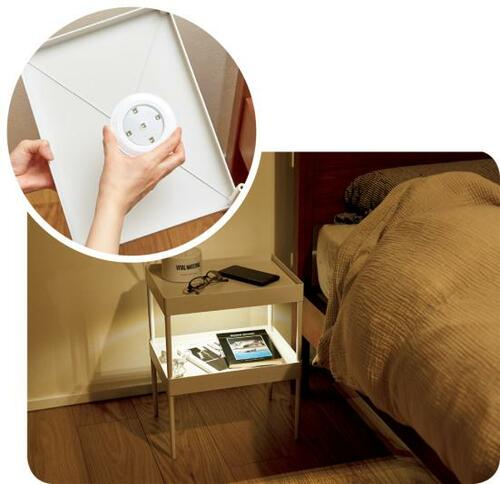 その3：ベッドまわりの収納無印の無垢材ベンチを多目的に利用 イメージ6