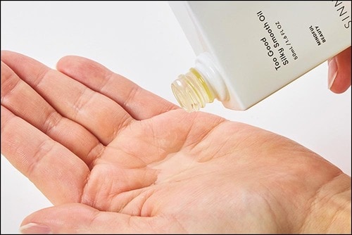 【使用感】とろみがあり塗りやすいと好評 メンズヘアオイルおすすめ イメージ